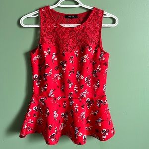 ✨ Troare fit & flare half-sleeve floral design and net top✨